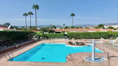 Piscina en o cerca de Deluxe Las Palomas - by Gestión Vacacional Canarias