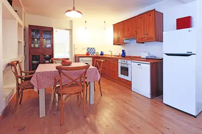 Una cocina o zona de cocina en Pool Suite Carmen