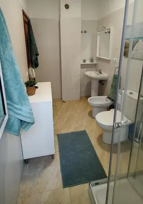 Un baño de Amplio y Luminoso