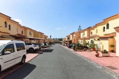 El barrio de los alrededores o un barrio cerca de este apartamento