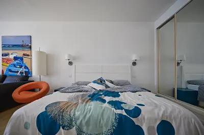 Cama o camas de una habitación en Ocean View Apartment