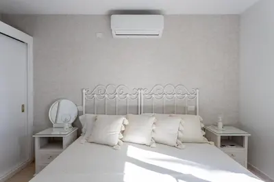 Cama o camas de una habitación en Luxury Bungalow - Private Terrace - Pool - AirCon