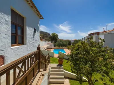 Piscina en o cerca de CASA RURAL LA MONTAÑETA