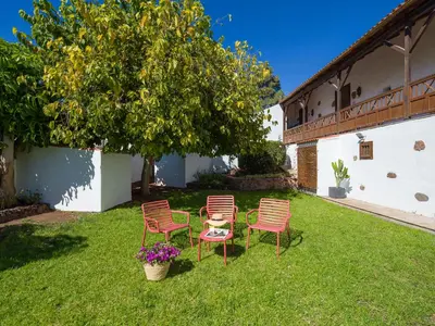Jardín al aire libre en CASA RURAL LA MONTAÑETA