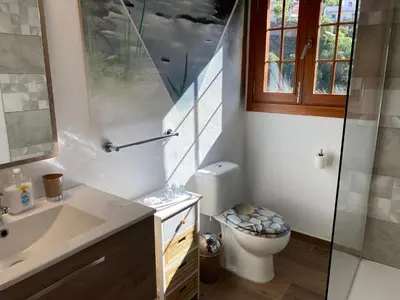 Un baño de Finca Aquilino y Carmen