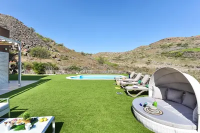 Piscina en o cerca de Vista Golf 30 by VillaGranCanaria