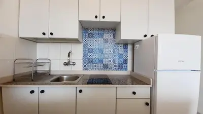 Una cocina o zona de cocina en Holiday Dream near Yumbo
