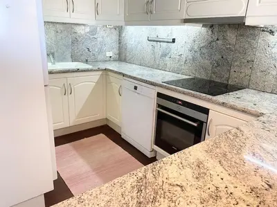 Una cocina o zona de cocina en 100 m2 Penthouse on the beach.