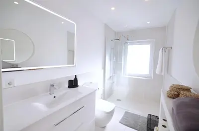 Un baño de Sun Club P65 Premium Bungalow