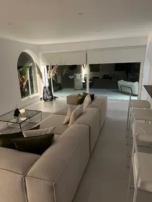 Zona de estar de Sun Club P65 Premium Bungalow