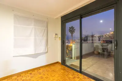 Un balcón o terraza de 2BR Penthouse with Terrace and City views