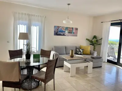 Zona de estar de HomeForGuest Villa 7 in Salobre Golf with nice views to the mountains