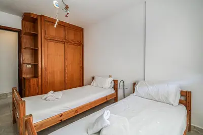 Cama o camas de una habitación en Spacious apartment El Tablero