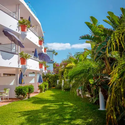 Jardín al aire libre en Apartment Hotel TABOGA