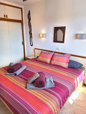 Cama o camas de una habitación en Casa Iguazu - At the center of Playa del Inglés