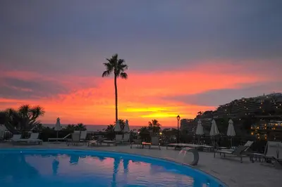 Amanecer o atardecer desde el apartamento o alrededores