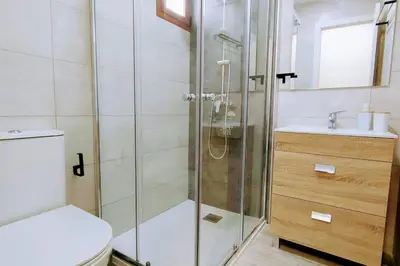 Un baño de Sunshine 435 by CASAS COCODRILO