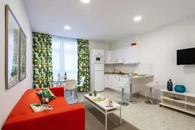 Una cocina o zona de cocina en Puccini Oasis - Edgar