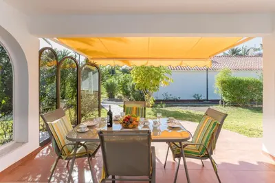 Jardín al aire libre en GuestReady - Sun Club 453 C Water Mill