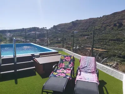 Piscina en o cerca de Casa Eloisita