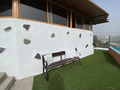 Piscina en o cerca de Casa Eloisita