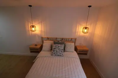 Cama o camas de una habitación en Lovelly renovated apartment