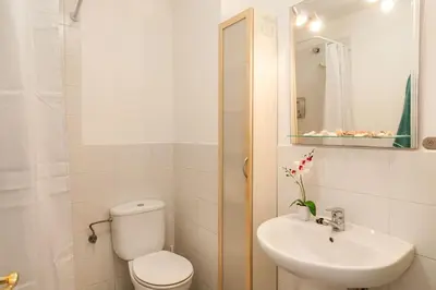 Un baño de Cosy flat in the beach