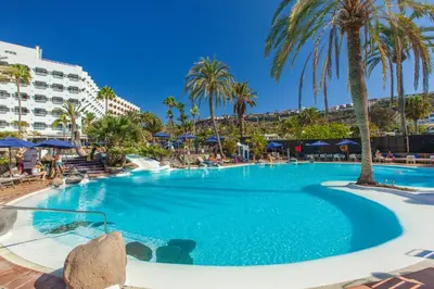 Piscina en o cerca de Corallium Beach by Lopesan Hotels - Adults Only
