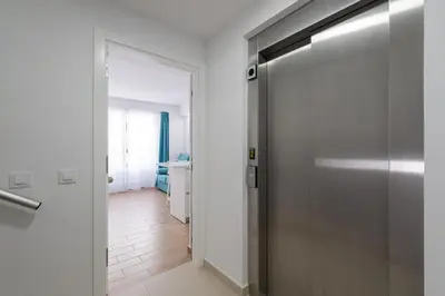 Plano de Petit Accommodation Las Canteras Premier