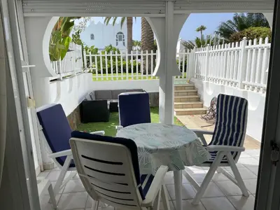 Un balcón o terraza de Bungalow Monte Golf