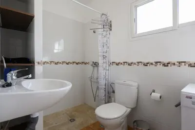 Un baño de Private Chill-out Terrace Bungalow - Pool