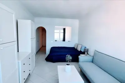 Cama o camas de una habitación en VV El Camarote de Playa Chica ¨by henrypole home¨