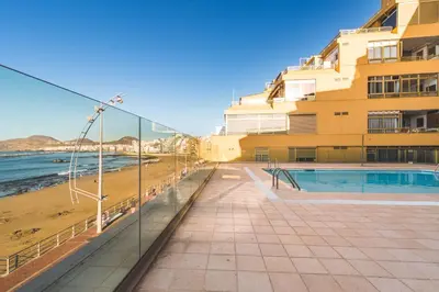 Piscina en o cerca de Home2Book Lovely Seaside Apartment Las Canteras