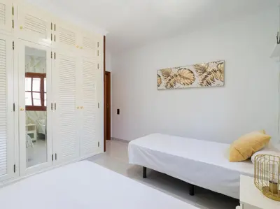 Cama o camas de una habitación en Sonnenland Hill Villas