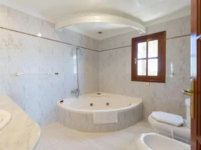 Un baño de Sonnenland Hill Villas