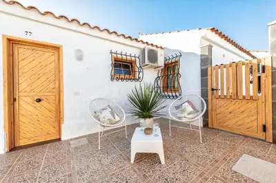 Plano de BUNGALOWS LOS ARCOS 77