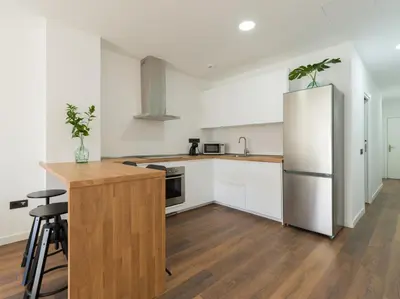 Una cocina o zona de cocina en Radiant Beach Accommodation