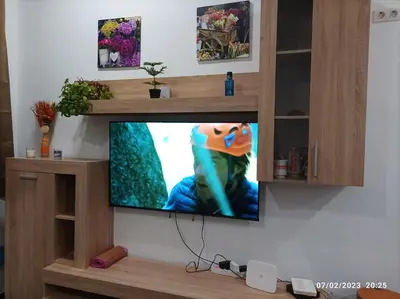 Una televisión o centro de entretenimiento en Casa La Isleta, entre el puerto y la playa Las Canteras