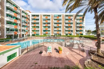 Piscina en o cerca de Apartamento céntrico en playa del inglés