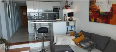 Una cocina o zona de cocina en Playa del ingles Tamaran apartamento 509