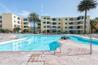 Piscina en o cerca de Apartamento Tropical en playa del inglés